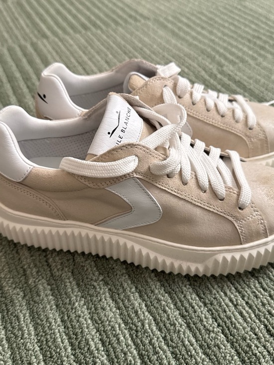 Voile Blanche Shoes - Voile Blanche Beige and White Suede Low-Top Sneakers